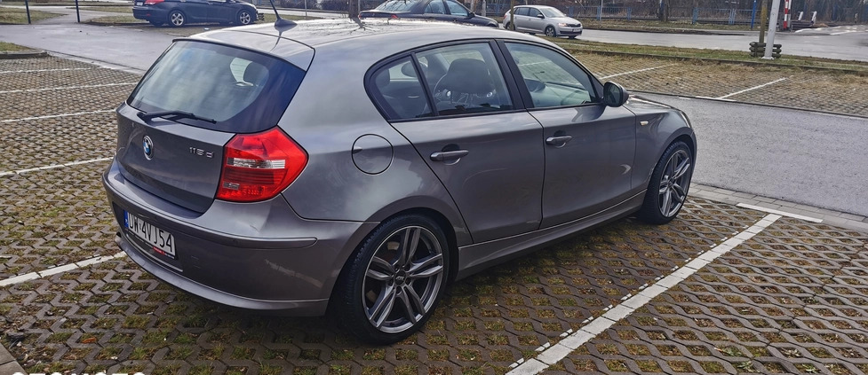 BMW Seria 1 cena 22900 przebieg: 259000, rok produkcji 2010 z Wrocław małe 79